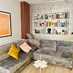 Pogradec Apartment شقة