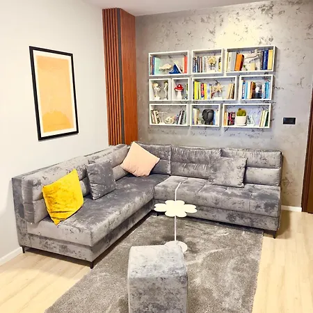 Apartamento Pogradec Apartment *